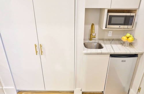 Tudor City Apartamento | Elegant Private Studio