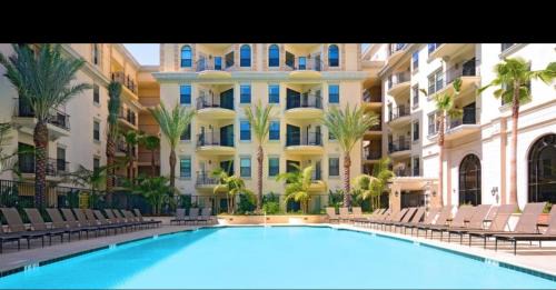 City West Apartamento | ELEGANT RESORT-SoCal-Lux on 3rd