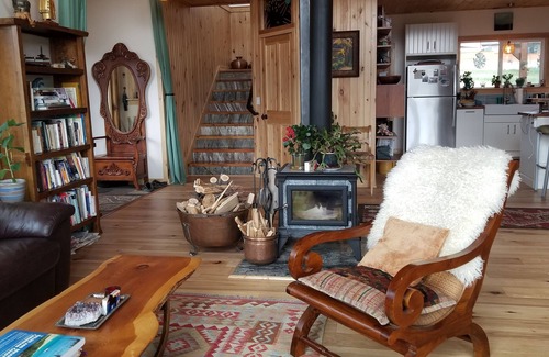 Ridgway Casa | Elegant Ridgway Retreat with Hot Tub & Fireplace