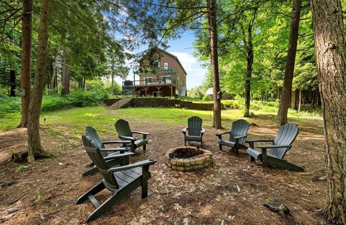 Glenfield Casa | Elegant Riverfront Home - Pet Friendly!