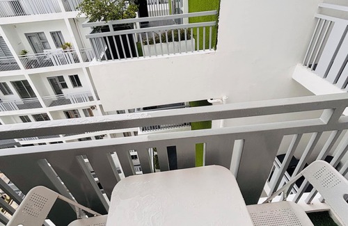 Mandurriao Condominio | Elegant Room With Relaxing Ambiance