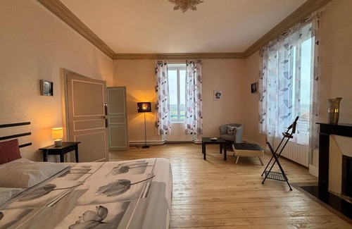 Le Blanc Cama Y Desayuno | Habitaciones elegantes con piscina y parking