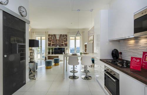 Rapallo Apartamento | Elegant sea view apartment by Wonderful Italy