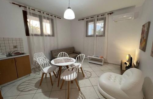Ireon Apartamento | Elegant studio by the beach in Ireon