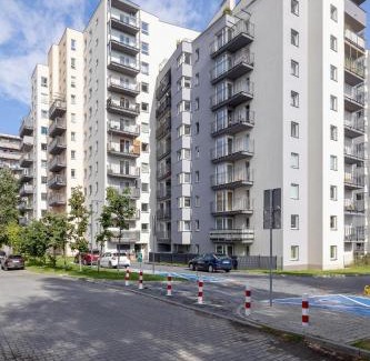 Wola Duchacka Apartamento | Elegant Studio Szpakowa 10 with 2 Parking Spaces & Terrace by Noclegi Renters