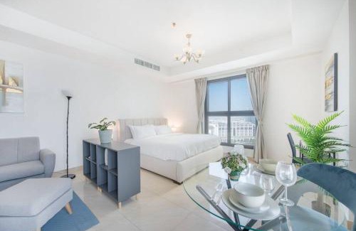 Jadaf Apartamento | Elegant Studio with Canal View and Close to Metro