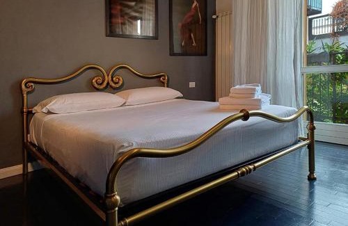 Zona Lancetti Apartamento | Elegant Stylish House Milano with Garden & AC