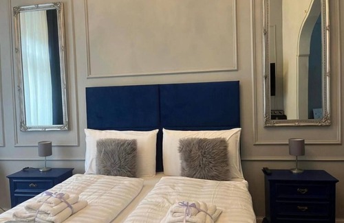 Lavis Apartamento | Elegant Suite in the Historic Heart of Lavis - Palace of 1472
