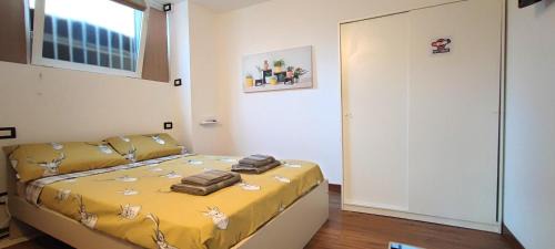 Affori Apartamento | Elegant Sweet Home Suite - Milan, 15 minute Duomo