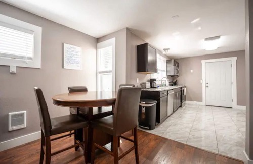 Hilltop Casa | Elegante Downtown Tacoma Home Unidad B