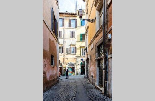 Trastevere Apartamento | ELEGANT TRILUSSA APARTMENT