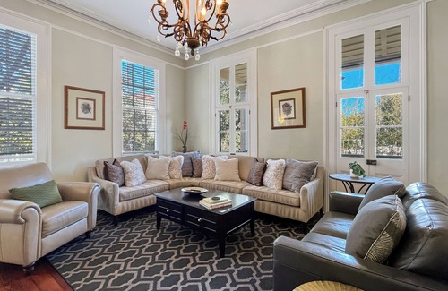 Old West Broad Neighborhood Casa | Elegant Upper Unit in Historic Savannah