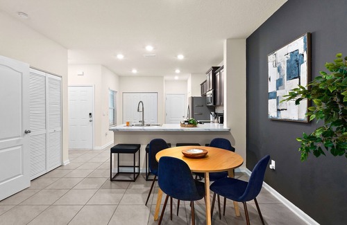 Baymeadows Casa | Elegant & Upscale 2BR Townhome