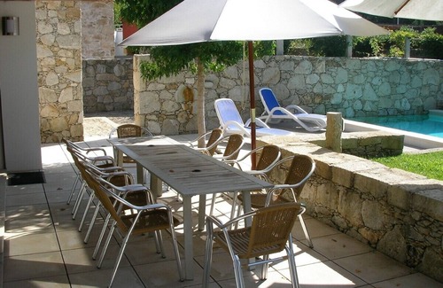 Vilarelho Villa | Villa elegante, Caminha. Piscina temperada. Gran jardín. Cerca de las ciudades de mercado y playas.
