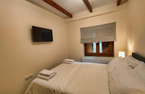 Metsovo Apartamento | Elegant Vista Residence