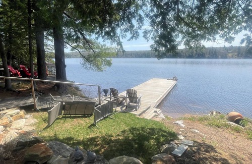 Huntsville Cabaña | Elegant Waterfront Cottage Escape