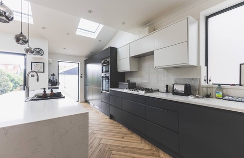 Hanger Hill Casa | Elegant West London Home with Style