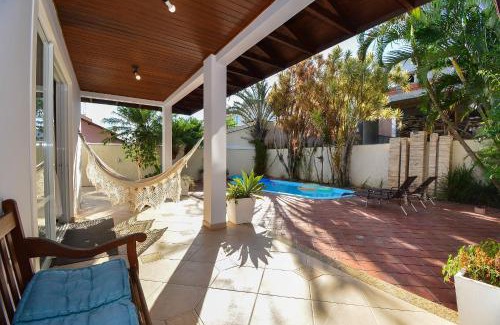 Joao Paulo Casa | Elegante Casa com Piscina - João Paulo - CEN006