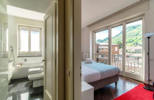 Como Apartamento | Elegante casa con Garage AC WiFi balcony