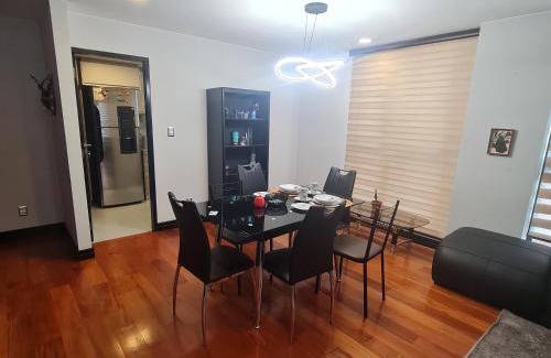 Macrodistrito Sur Apartamento | Elegante depa de 2 dormitorios calacoto entre calle 9 y 10
