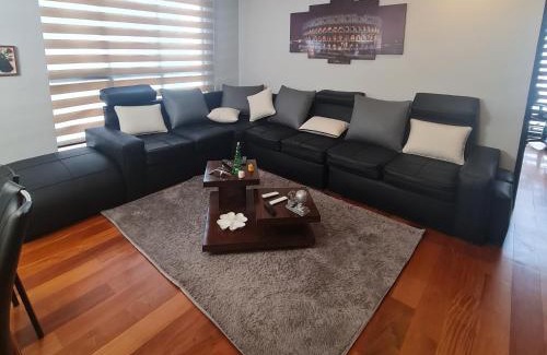 Macrodistrito Sur Apartamento | Elegante depa de 2 dormitorios calacoto entre calle 9 y 10