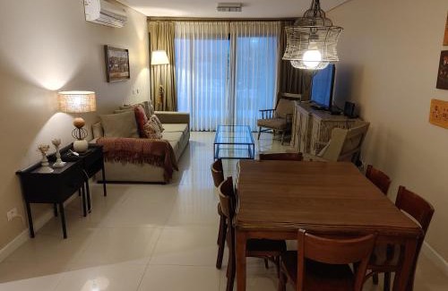 Yerba Buena Apartamento | Elegante departamento 2D