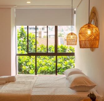 El Castillo Apartamento | Elegante habitación baño compartido en Poblado-B11