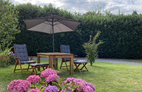 Ratingen Apartamento | Elegantes Wohnen im Hofgut Angerland