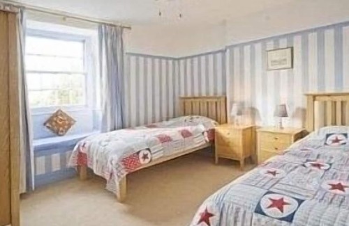 Saint Kew Otro | Granja de Cornualles elegantemente restaurada con piscina climatizada