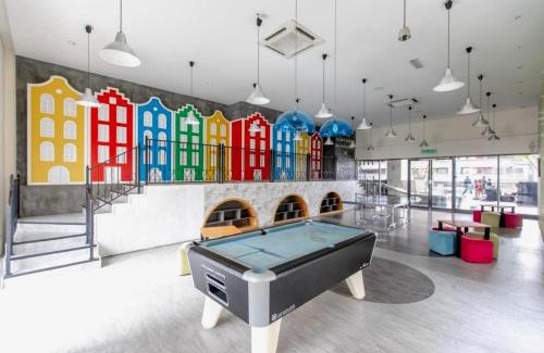 Ampang Apartamento | ELEMENTS Condo with Infinity Pool