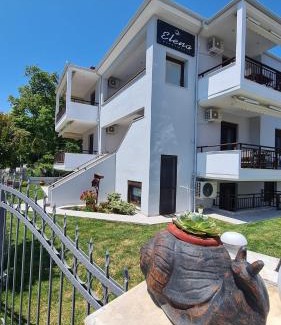 Olympiada Apartamento | Elena Apartments