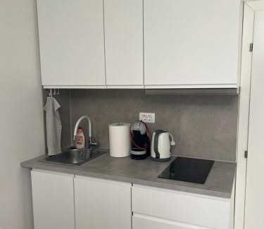 Bezigrad District Apartamento | Elena Apartments