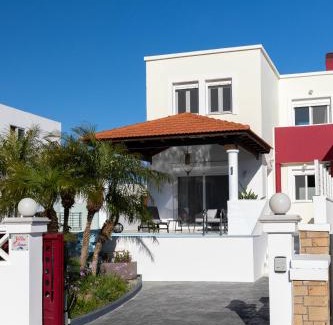 Gennadi Casa | Elena House