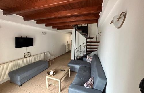 Kamena Vourla Apartamento | Elena maisonette by the sea (2)