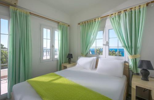 Ferma Apartamento | Elena's Beach Garden by Estia