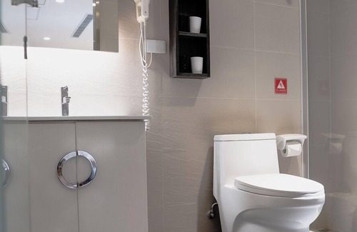 East District Casa | ElEnce Hotel