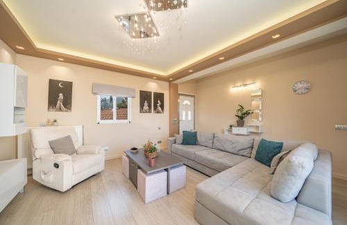 Karavomylos Apartamento | Eleni's house