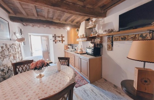 Guardistallo Apartamento | Eleonora Monteverdi
