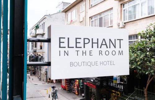 Moda Hotel | Elephant In The Room