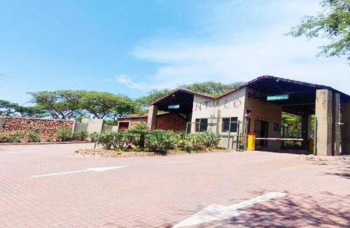 Nelspruit Casa | Elephant Villa Private Room