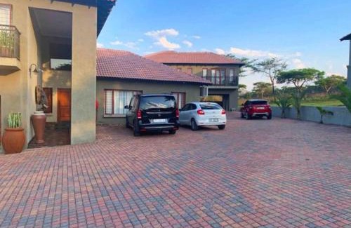 Nelspruit Casa | Elephant Villa Private Room