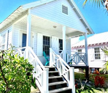 North Palmetto Point Casa | Eleuthera Retreat - Private Villa & Cottages on pink sand beachfront