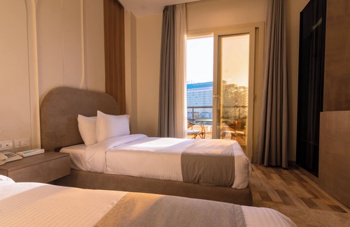 Qasr an-Nil Hotel | Elevana Boutique hotel