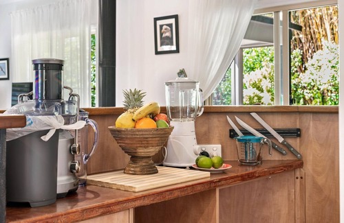Montville Casa | Elevata Villa at Montville - Quite Private 3 Bed Villa set in Tropical Garden