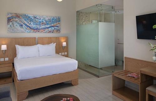 Puerto Plata Complejo | Elevate your resort experience with VIP guest benefits