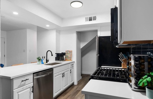 South Lamar Casa | Elevated Living Steps from Zilker & South Congress
