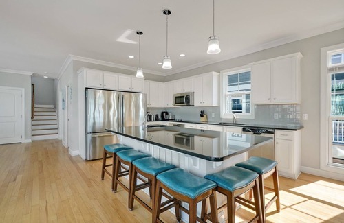 Long Beach Casa | Elevated Pool In-Deck -7BR/5.5BA House - Oceanfront, Elevator, Sleeps 24