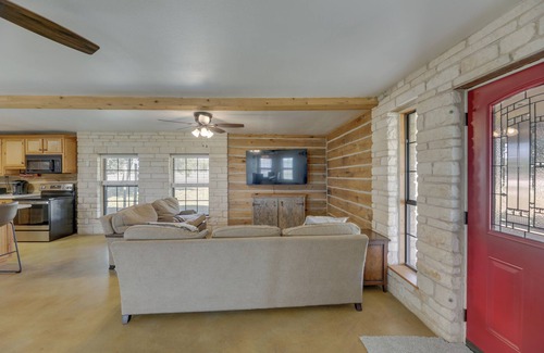 Elgin Cabina | Elgin Retreat at Charming Country Cabin!