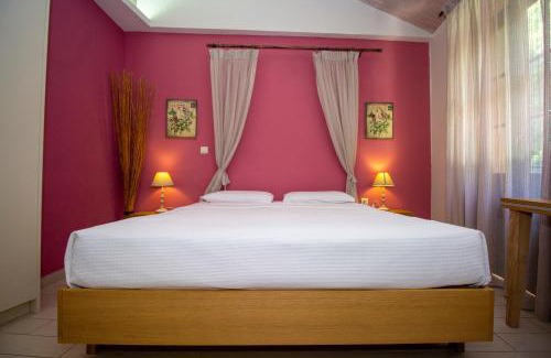 Old Town Apartamento | Elia Portou Rooms