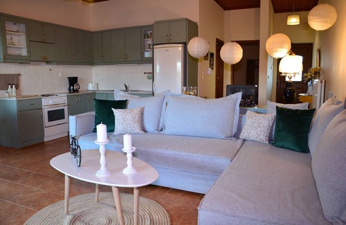 Vamos Apartamento | Villas Elianthos / Villa Olive
